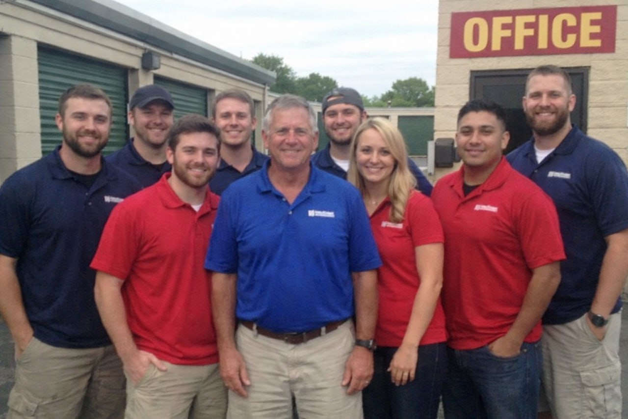 Water damage restoration professionals in Fayetteville, AR